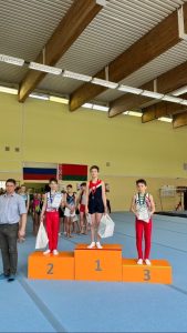 Открытые-республиканские-соревнования-по-спортивной-гимнастике-памяти-Галины-Докутов-2022 (5)