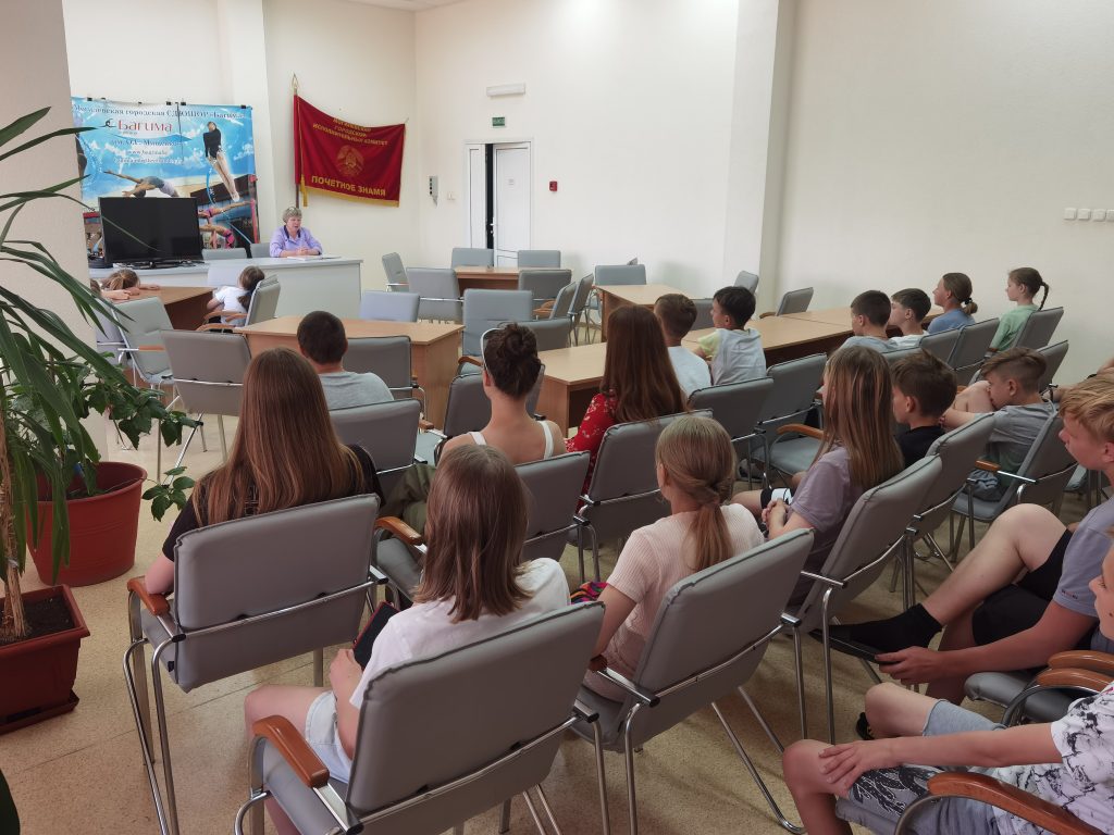 ОКАЗАНИЕ ПЕРВОЙ МЕДИЦИНСКОЙ ПОМОЩИ ПОСТРАДАВШИМ, МЕРЫ ПО ОБЕСПЕЧЕНИЮ БЕЗОПАСНОСТИ НА ВОДЕ.