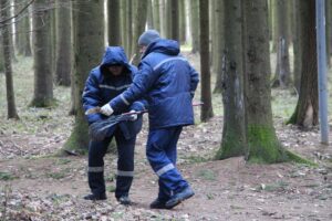 13 марта 2020 ГСУСУ Могилевская городская СДЮШОР Багима им. О. Г. Мищенко приняла активное участие в городском субботнике! (4)