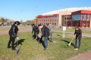 19 октября 2019 года СДЮШОР Багима приняла участие в областном субботнике! (10)