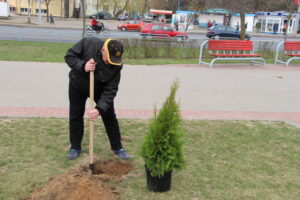 20 апреля ГСУСУ Могилевская городская СДЮШОР Багима им. О. Г. Мищенко приняла участие Республиканском субботнике 2019 (10)