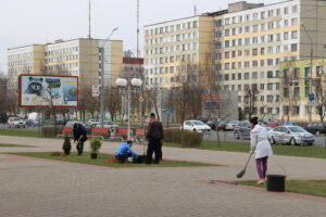 20 апреля ГСУСУ Могилевская городская СДЮШОР Багима им. О. Г. Мищенко приняла участие Республиканском субботнике 2019 (7)