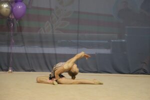 27 декабря 2020 прошло Открытое первенство СДЮШОР Багима по гимнастике художественной Зимние узоры (13)