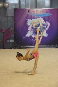 27 декабря 2020 прошло Открытое первенство СДЮШОР Багима по гимнастике художественной Зимние узоры (7)