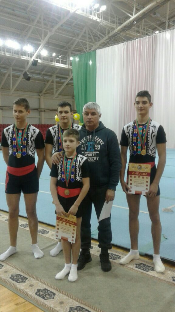 7.12-9.12.16 в Барановичах завершилась спартакиада среди ДЮСШ и СДЮШОР по спортивной акробитике