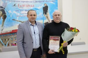 Искренне поздравляем нашего тренера-преподавателя Морозова Юрия Борисовича с 50-летним юбилеем! 2020 (1)