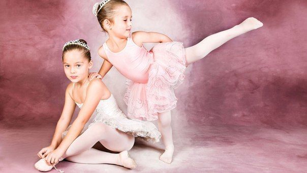 Объявляется набор девочек 4-6 лет в группу «Дюймовочка» для занятий хореографией с элементами гимнастики