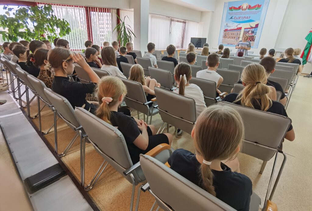 ПРОФИЛАКТИКА ВРЕДНЫХ ПРИВЫЧЕК СРЕДИ ПОДРОСТКОВ: КЛЮЧЕВОЙ АСПЕКТ РАБОТЫ СПОРТИВНО-ОЗДОРОВИТЕЛЬНОГО ЛАГЕРЯ.