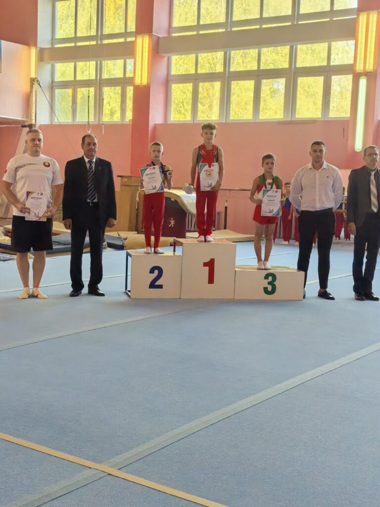 ЗОЛОТО МАКАРА КРАВЦОВА НА РЕСПУБЛИКАНСКИХ СОРЕВНОВАНИЯХ «ЮНЫЙ ЧЕМПИОН».