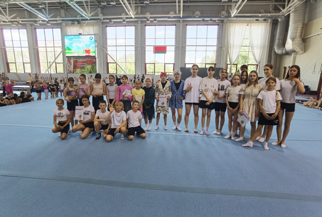 В СПОРТИВНО-ОЗДОРОВИТЕЛЬНОМ ЛАГЕРЕ «БАГИМА» ПРОШЕЛ ТАНЦЕВАЛЬНЫЙ КОНКУРС, ПОСВЯЩЕННЫЙ ГОДУ БЕЛОРУССКОЙ ЖЕНЩИНЫ.